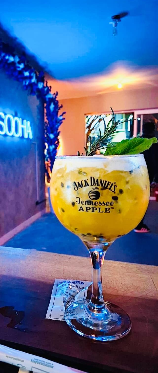Gin tropical