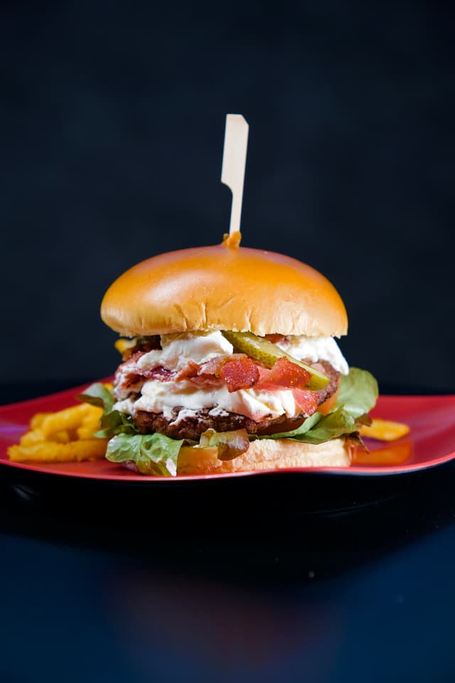 Burger cream cheese com bacon